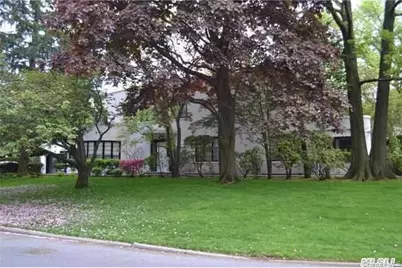 20050 Grand Central Parkway, Queens Village, NY 11427 - Photo 2
