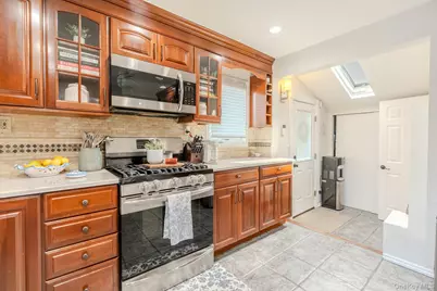 18 1st Avenue, East Rockaway, NY 11518 - Photo 10