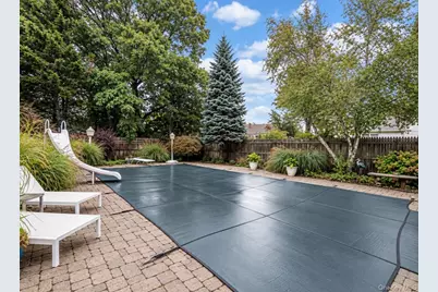 21 James Street, Islip, NY 11751 - Photo 18