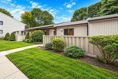241 Birchwood Road, Coram, NY 11727 - Photo 4