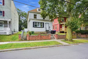 48 Parker Ave, Poughkeepsie, NY 12601 - Photo 2