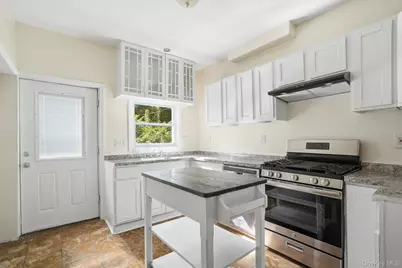 48 Parker Avenue, Poughkeepsie, NY 12601 - Photo 12