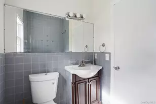 48 Parker Ave, Poughkeepsie, NY 12601 - Photo 18