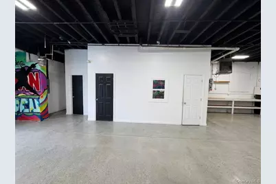 [Address not provided], Bronx, NY 10472 - Photo 6
