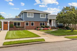 47 Diamond Ave, East Meadow, NY 11554 - Photo 2