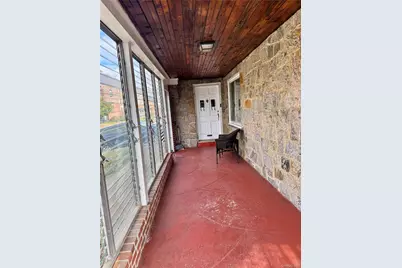 29 N Long Beach Road #1, Rockville Centre, NY 11570 - Photo 2