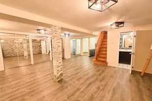 56-49 215th St, Bayside, NY 11364 - Photo 24