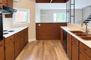 87 W Main St, Walden, NY 12586 - Photo 2