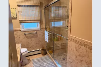 3473 S Hawthorne Drive S, Wantagh, NY 11793 - Photo 14