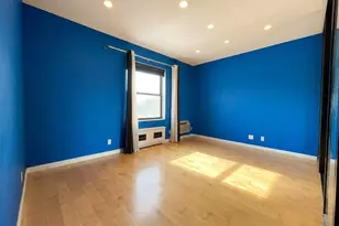 69-84 136th St, Flushing, NY 11367 - Photo 6