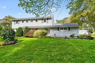 39 Drohan St, Huntington, NY 11743 - Photo 2