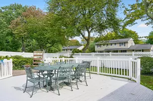 39 Drohan St, Huntington, NY 11743 - Photo 40