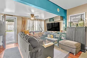 9410 82nd Pl, Ozone Park, NY 11416 - Photo 4