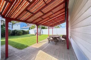 78 Gates Ave, Valley Stream, NY 11580 - Photo 30