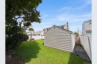 78 Gates Avenue, Valley Stream, NY 11580 - Photo 34