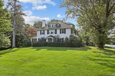 38 Sands Street, Mount Kisco, NY 10549 - Photo 2