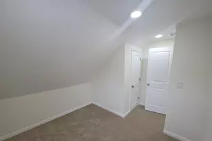 200 Raff Ave, Elmont, NY 11003 - Photo 14
