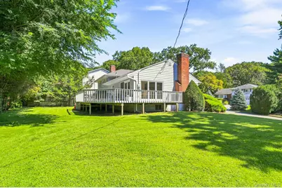 55 Southfield Road, Glen Cove, NY 11542 - Photo 24