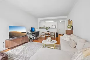 300 Mamaroneck Ave, White Plains, NY 10605 - Photo 4
