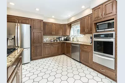 531 5th Street, East Northport, NY 11731 - Photo 10