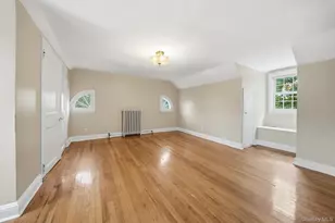 45 Tennyson Ave, Westbury, NY 11590 - Photo 12