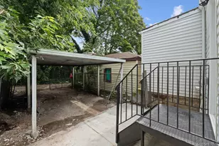 131-37 135th St, Ozone Park, NY 11420 - Photo 12