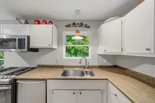 1040 Route 211 W, Middletown, NY 10940 - Photo 14