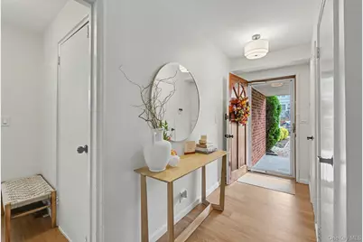 423 Bellevue Avenue, Yonkers, NY 10703 - Photo 4