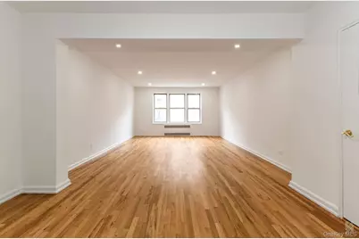 79-10 34th Avenue #4U, Jackson Heights, NY 11372 - Photo 2