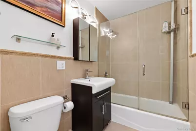 2821 36th Street #4R, Astoria, NY 11103 - Photo 10