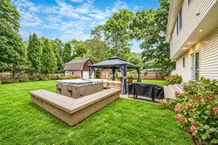 17 Mayfield Dr, Mastic Beach, NY 11951 - Photo 38