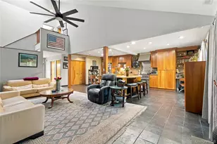 22 Village Green, Port Chester, NY 10573 - Photo 6
