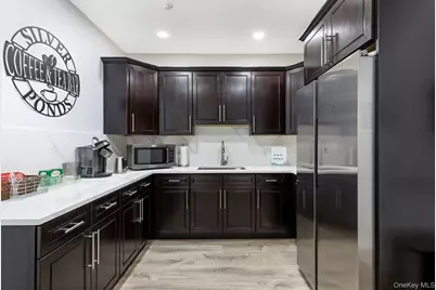 75 Fox Court, Manorville, NY 11949 - Photo 28