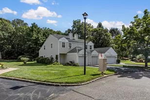 75 Fox Ct, Manorville, NY 11949 - Photo 44