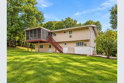 24 Dorchester Drive, Airmont, NY 10952 - Photo 32