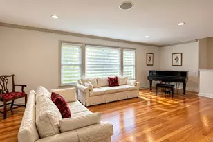 10 Winslow Rd, White Plains, NY 10606 - Photo 6