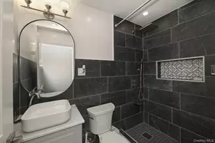 105 N Lewis Ave, Lindenhurst, NY 11757 - Photo 26