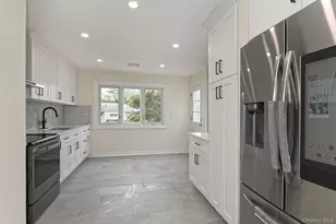 105 N Lewis Ave, Lindenhurst, NY 11757 - Photo 16