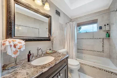 2817 Riverside Drive, Wantagh, NY 11793 - Photo 24