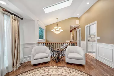 2817 Riverside Drive, Wantagh, NY 11793 - Photo 10