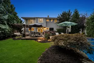 2817 Riverside Dr, Wantagh, NY 11793 - Photo 4