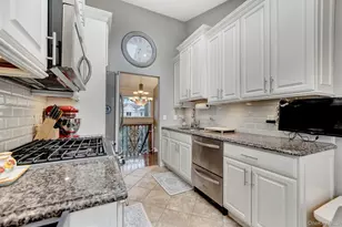 2817 Riverside Dr, Wantagh, NY 11793 - Photo 16