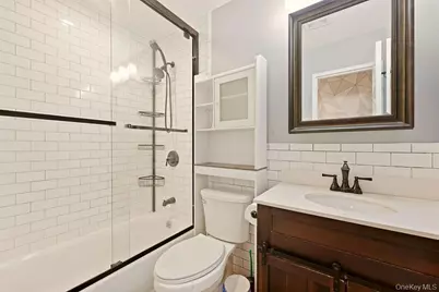 40 W 4th Street #214, Patchogue, NY 11772 - Photo 16