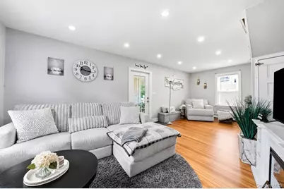 55 Cooper Street, Babylon, NY 11702 - Photo 8