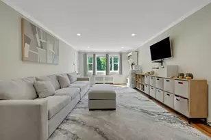 11 Westview Ave, White Plains, NY 10603 - Photo 8
