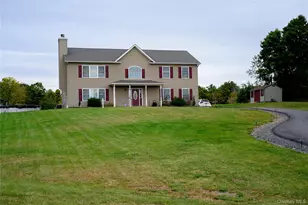 6 Beverly Rd, Middletown, NY 10940 - Photo 2