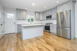 33 Marwood N, Port Washington, NY 11050 - Photo 6