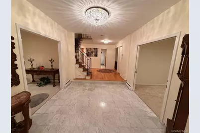 1 Somner Drive, Dix Hills, NY 11746 - Photo 2