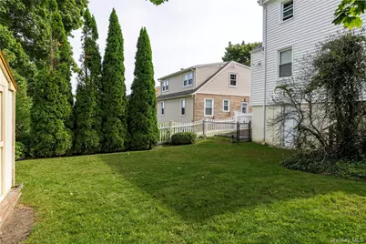 21 Annsville Trail, Yonkers, NY 10703 - Photo 26