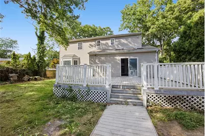 16 Jamaica Avenue, Holtsville, NY 11742 - Photo 44
